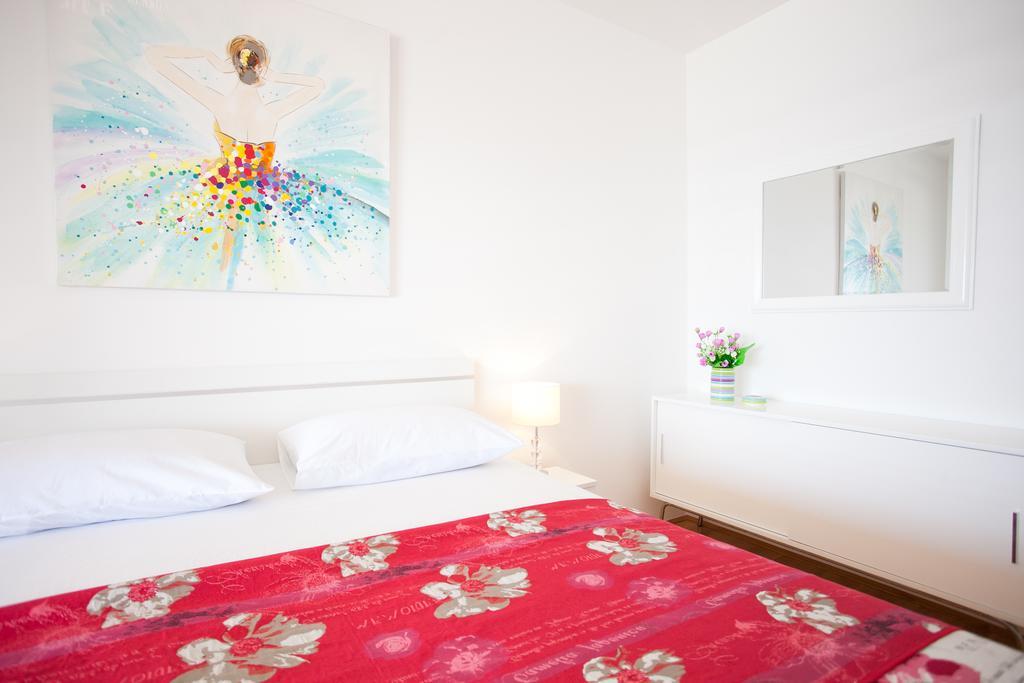 Luxury Beach Front Apt With Seaside View And Free Parking Split Exterior foto